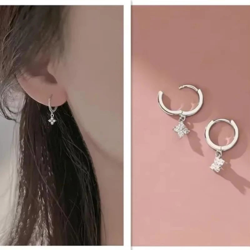 Bracelet Trèfle Cristal – Zircons Étincelants